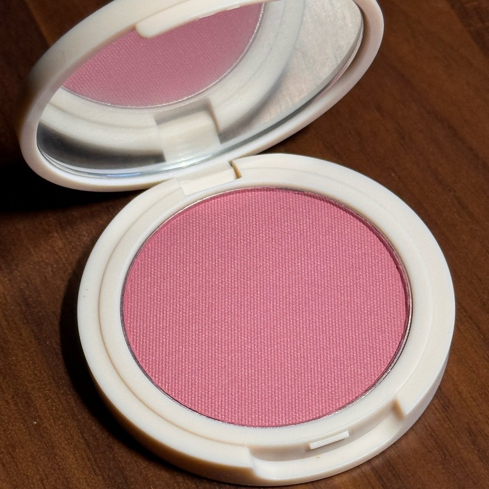 NEW Jones Road powder blush- The Best Blush